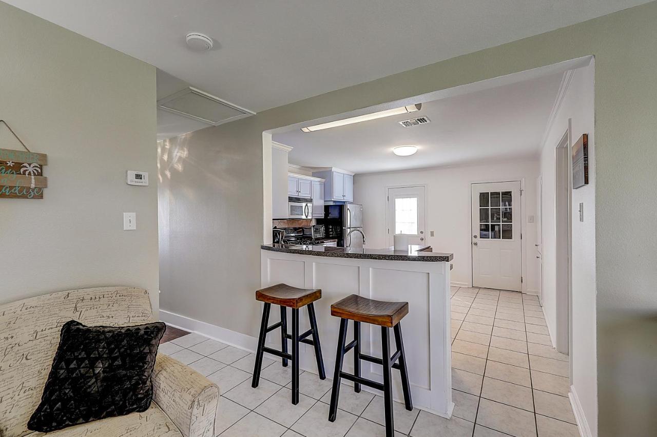 Wharf Cottage ロックポート エクステリア 写真