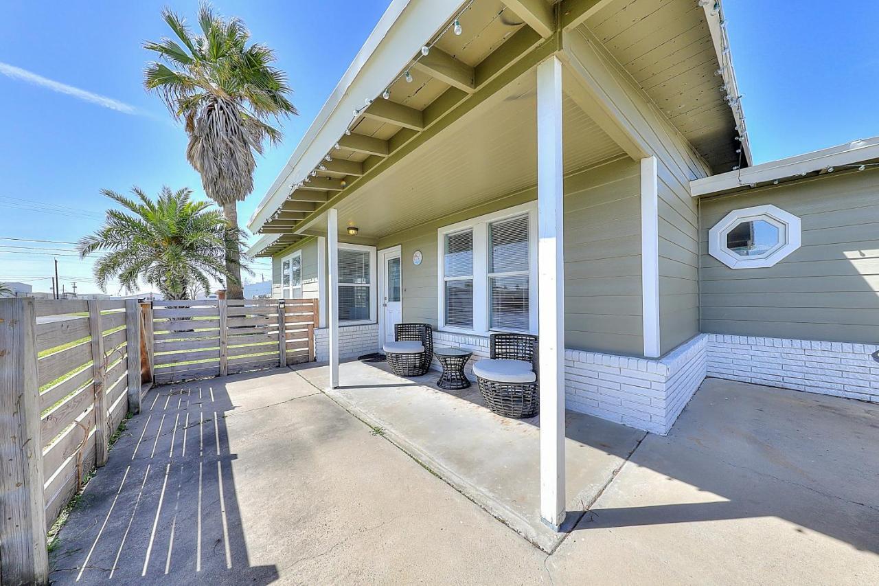 Wharf Cottage ロックポート エクステリア 写真